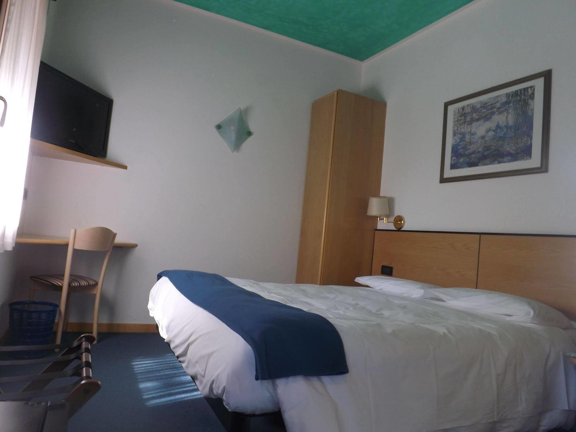 Hotel Damodoro Pordenone Extérieur photo
